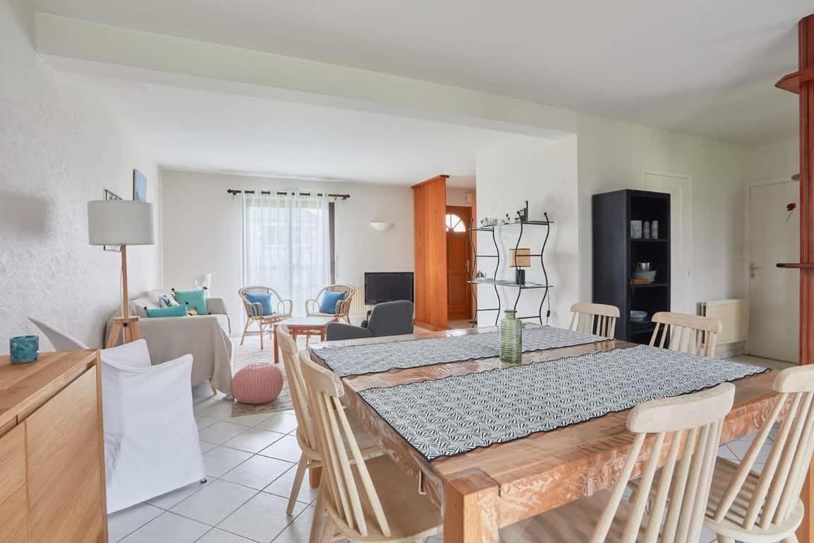 KER LYS - Grande maison avec 4 chambres et jardin - 700 m de la plage Dinard Extérieur photo